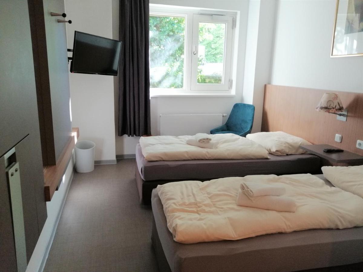 Gastehaus An Der Messe Hotel Hamburg Ngoại thất bức ảnh